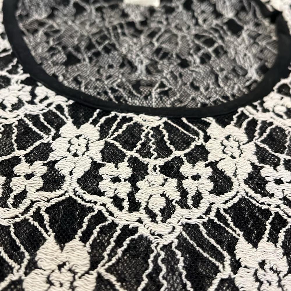 Lily by Firmiana Whimsigoth Sheer Tunic Top Size Large - Picture 9 of 9